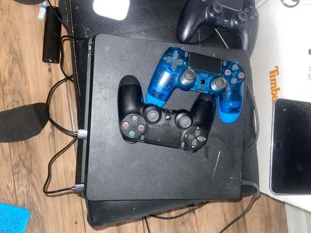 Sony PlayStation 4 Slim Console Bundle with 3 DualShock 4 Controllers
